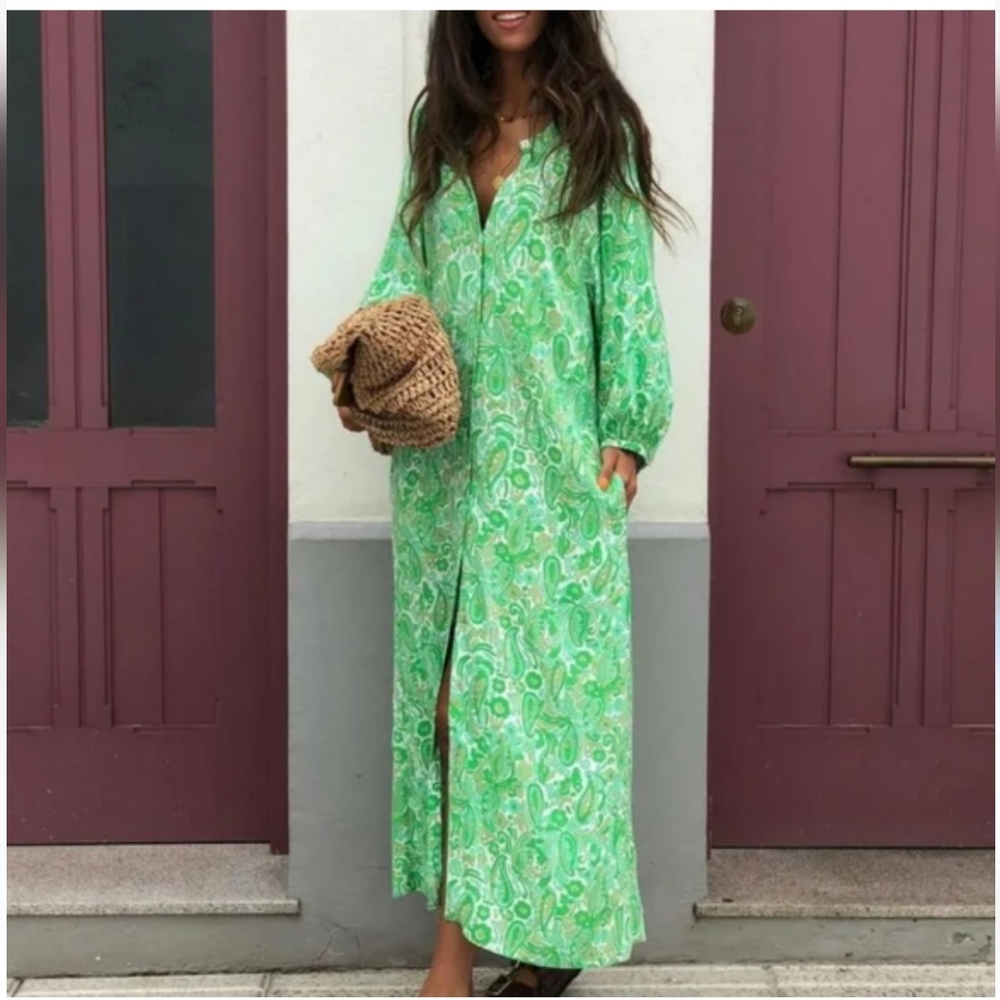 New Zara paisley print size L Midi dress. Green and yellow hues. With Pockets.